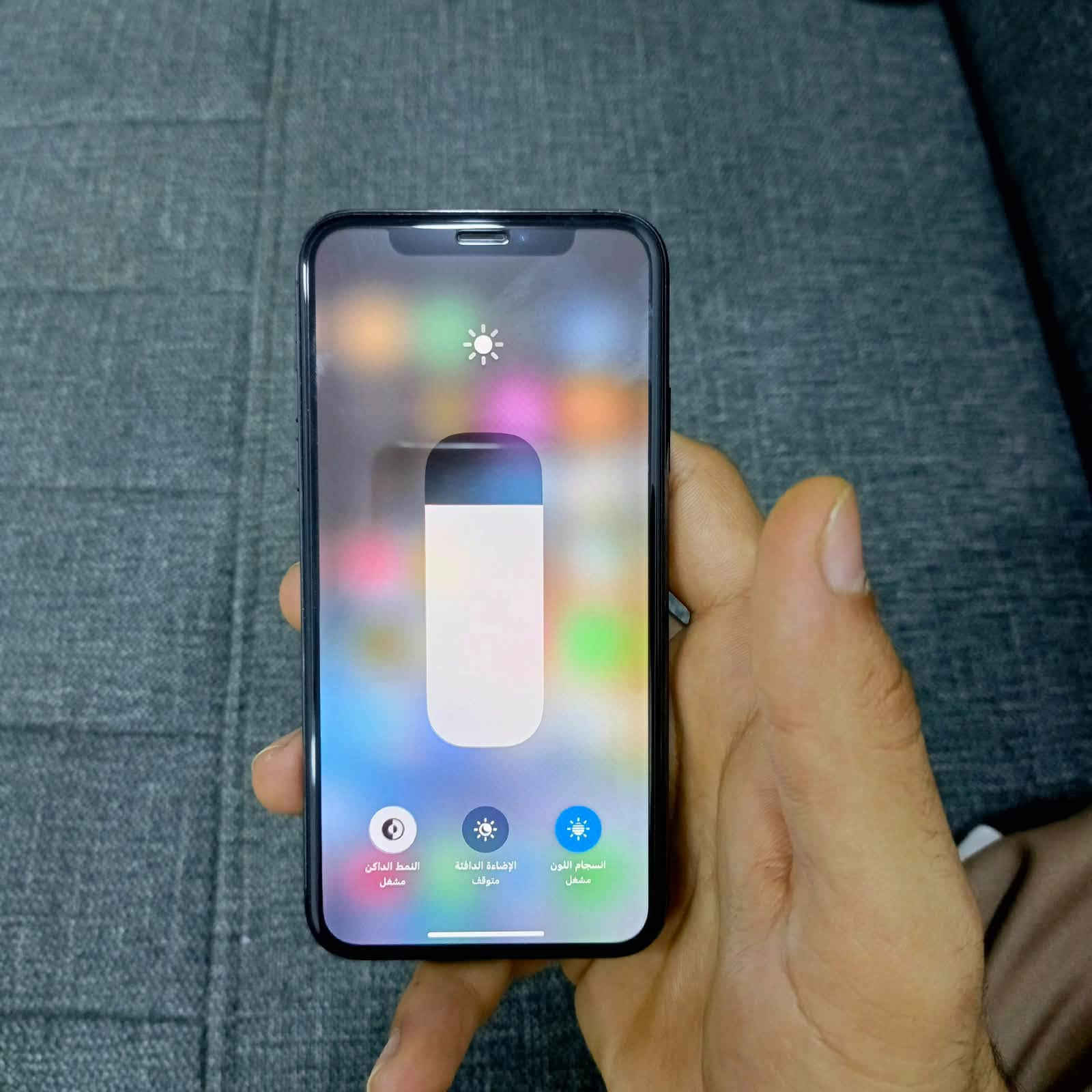 آيفون XS • بطارية ٥٩٪ • ذاكرة ٦٥