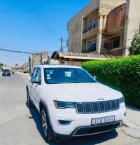 سعر مناسب جدا  جيب كراند شيروكي -  موديل ٢٠١٦   فوول مواصفات وارد امري...