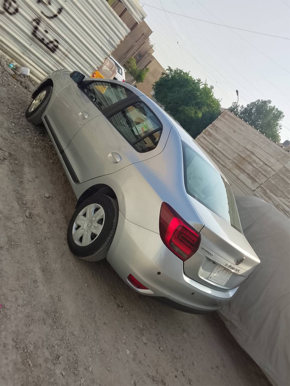 السلام عليكم.          2023.             السعر.       80.      كفاله عامه.     ***********
