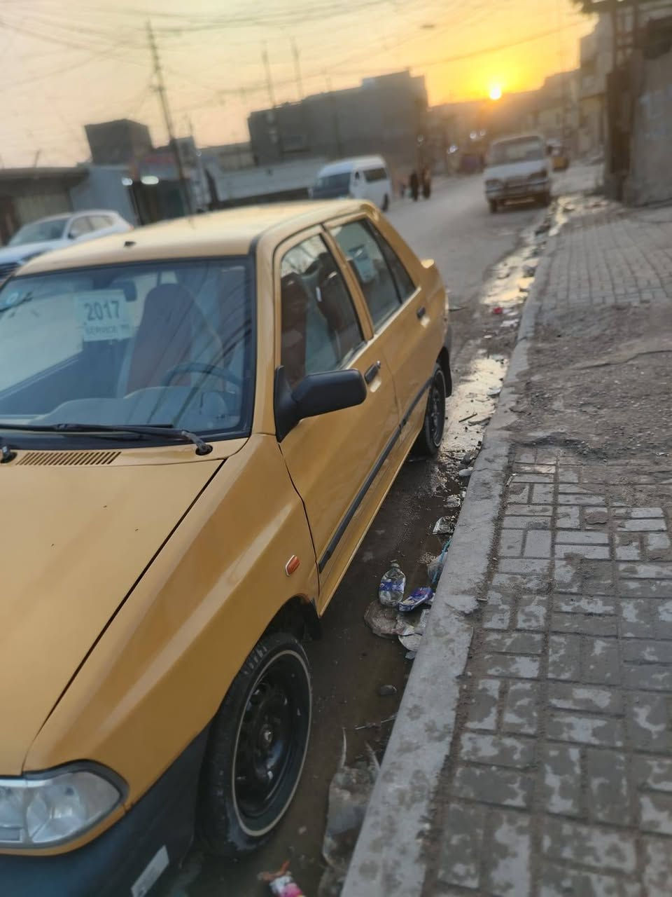 سلام عليكم سايبه البيع مديل ١٧ مكفوله عده جملغ المامي صفحت السايق سعر ٣٧وبيهه مجال بغداد مدينت الصدر ***********
