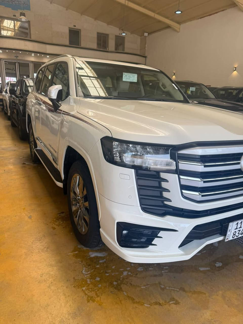 السلام عليكم 🌹
لاندكروزر GXR Premium Limited
موديل 2024
بريم لمتد – GXR
🔹 كفالة عامة
🔹 استخدام نظيف جداً
🔹 ماشية 34 ألف كم
🔹 بغداد
🔹 السيارة بحالة ممتازة
💰 السعر المطلوب: 675 ورقة
📞 ***********
