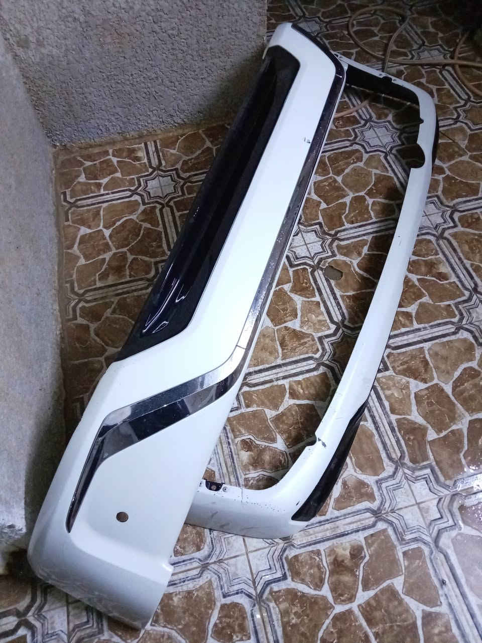 بدون كسر • لاندكروزر • قطع غيار