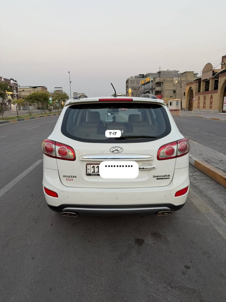 السلام عليكم 
سنتافي ٢٠١٢ للبيع فول ١/١ 
محرك ٦ سلندر مكفول كبر ومحرك كفاله 
سيارة ماشية ١٣٣ الف دك جرص بعد ١٢٠
سيارة مكفولة من صبغ والتبديل 
مكاني بغداد 
للاستفسار ***********
