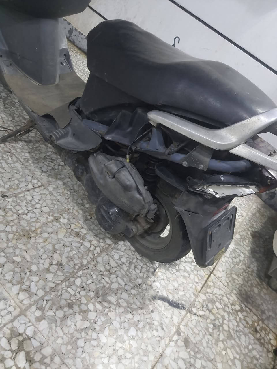 ليدي 100 • ياباني • كهرباء