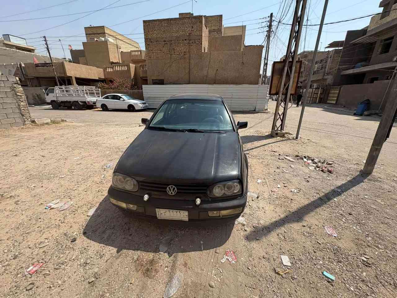 سلام عليكم شباب
سياره لون اسود 
كولف موديل 93
محرك 2000
كير اوتو.
صدر امامي خلفي
مصبوغه عام 
تبريد خير من الله فريز جديد تدفئه شغاله
الجام المامي كهرباء
مراوح مال ٦يعني انسه حماوه  جديده
رايدها ٣١ بيها مجال حك الجيه 
مكاني حي الجهاد 
***********
