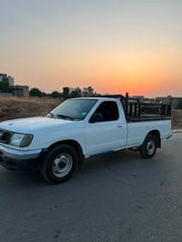 نيسان ٥ باب • ٢٠٠٢ • سليمانية