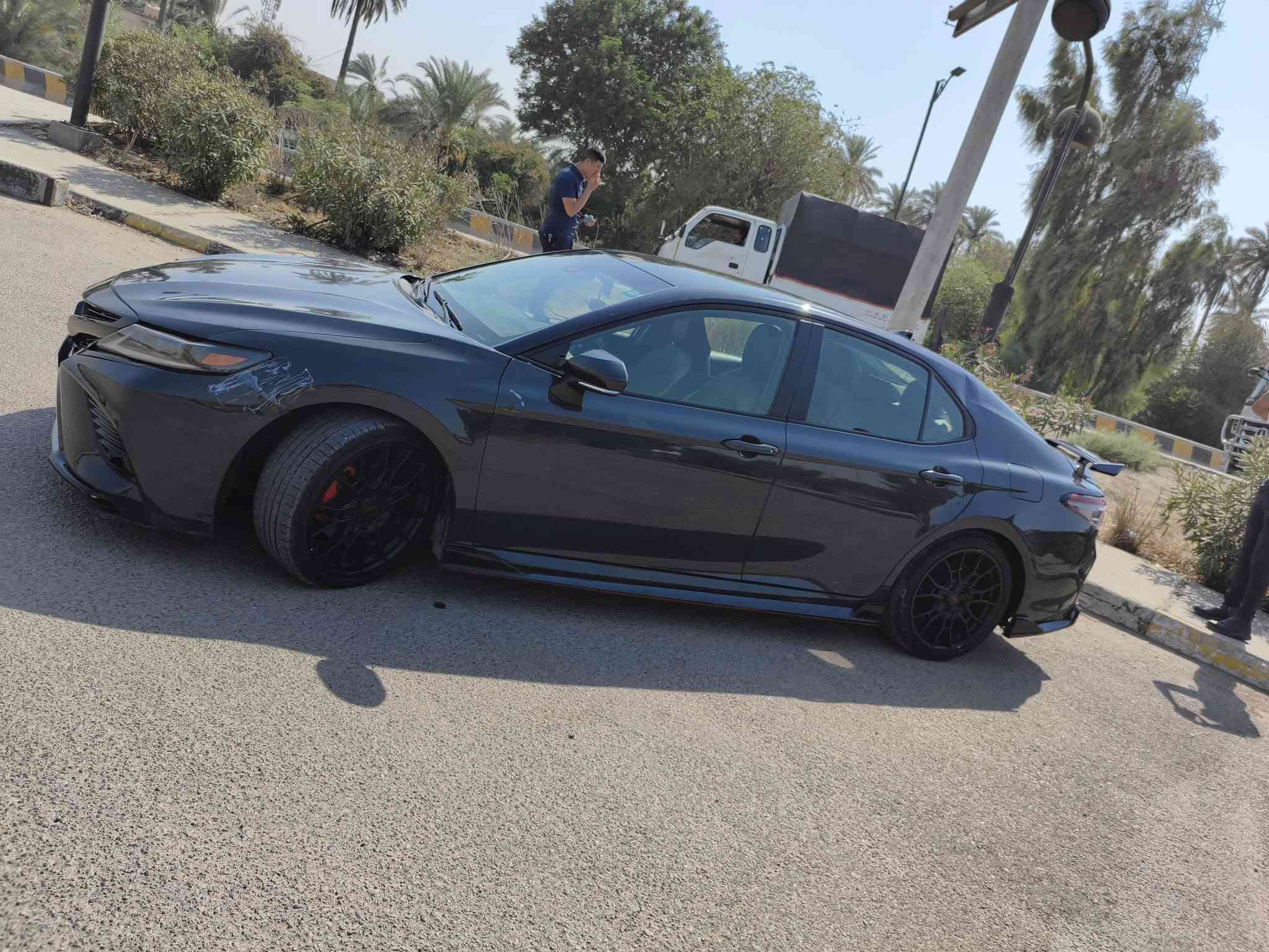 السلام عليكم للبيع مستعجل 
كامري موديل 2024 أمريكي TRD

معروفه مواصفات TRD 

لونين توكلر 

محرك 6 سلندر 

رقم بغداد مميز

بصمة تشغيل وأبواب 

رادارات امامي خلفي

رادارات بل مري 

نقاط عمياء

3 أنظمة قيادة

اوتو هولد 

هند بريك بصمة 

كشن كهرباء

ومواصفات هواي اخرى

العداد : 94 ألف كم

صور الحادث مرفقة 

          الـسـعر : 149بيها مجال

مكان السيارة : بغداد الشعب بوب الشام 

للاتصال : ***********
