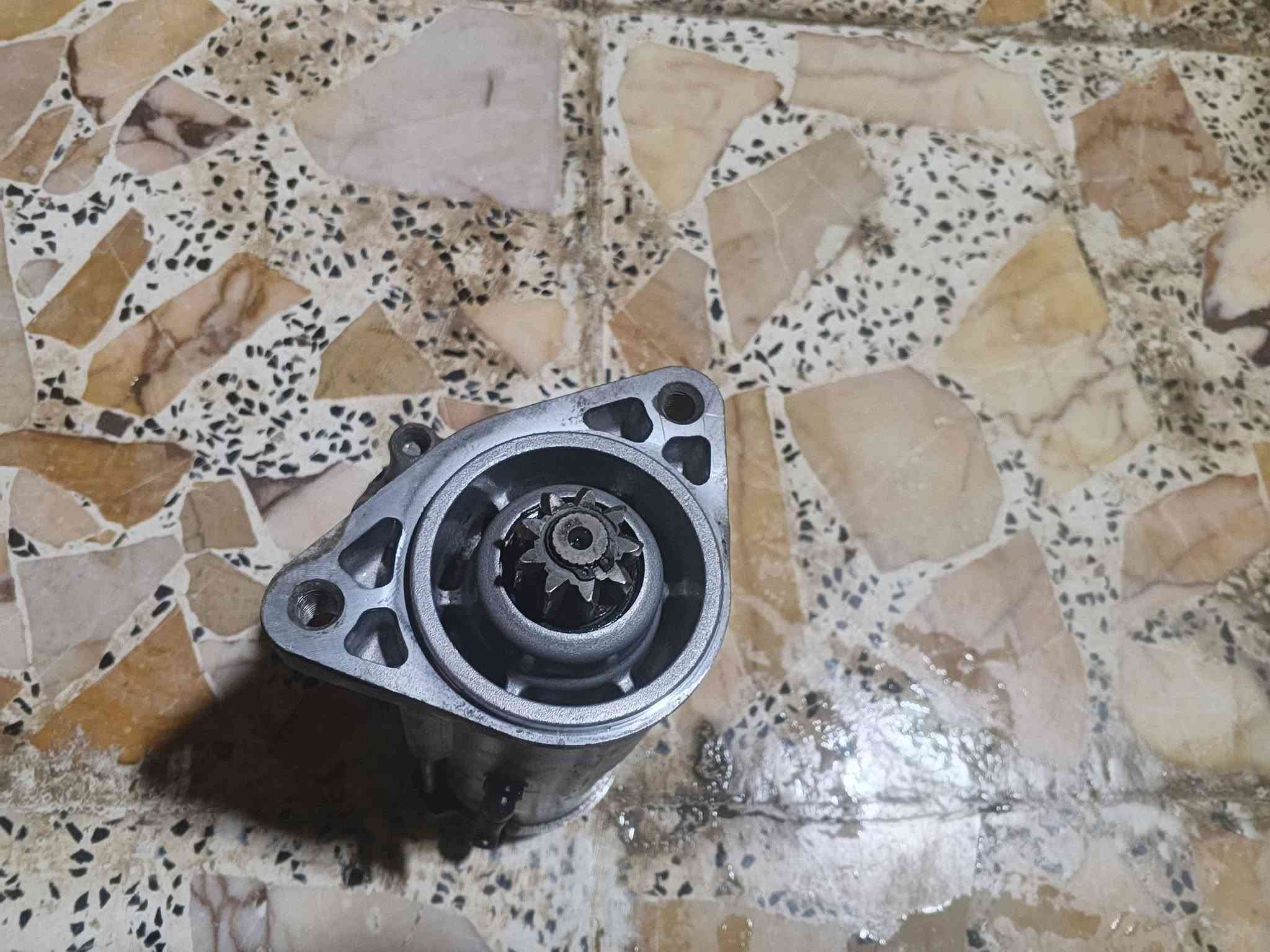 هايلوكس • دفع رباعي • ٢٠١٦