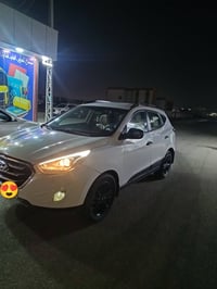 توسان موديل 2015 رقم بغداد متجايه سعر 100 وبيه مجال رقم 07804262614