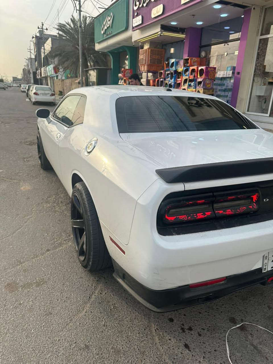 جالنجر وارد امريكي
موديل ٢٠٢١ 
فئة sxt plus
حادثه جاملخ وبنيد وصفحه كلير بدون قطرة معجون 
سياره جديده وجاهزه مناقصه برغي
ادامه كامله تخم تاير صدر 
كير ومحرك وتبريد مكفول
السياره باسمنه تحويلها مباشر 
السياره للبيع او مراوس
سعر ١٦٠
مكاني الفلوجه
رقمي ***********واتس متوفر
