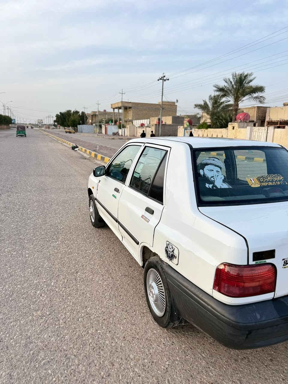 مكلف بالنشر سايبه موديل 2018  مصفره غرامات السياره ابلاد مكفوله من ضربه وتبديل ومكينه وكير وتخم تاير حداده جديده تبريد ثلج جاهزه مانقصهه ربع السياره كفاله من كلشي
السعر 28
المكان البصره قضاء القرنه
الشراي يتصل ويدلل
***********
