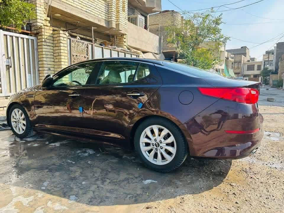 سلام عليكم 
للبيع أوبتيما 2015
وارد أمريكي 
رقم بغداد أنكليزي بسمي تحويل ثاني يوم 
بيها قطعة فقط البنيد 
داخله أكلين من امريكا حادثها أهنا ب العراق 
السيارة فول مواصفات 1/1
السعر 120 وبيها مجال للشراي 
العنوان 📍بغداد الدورة 
غير متواجد على النت

‭***********‬📞📞
