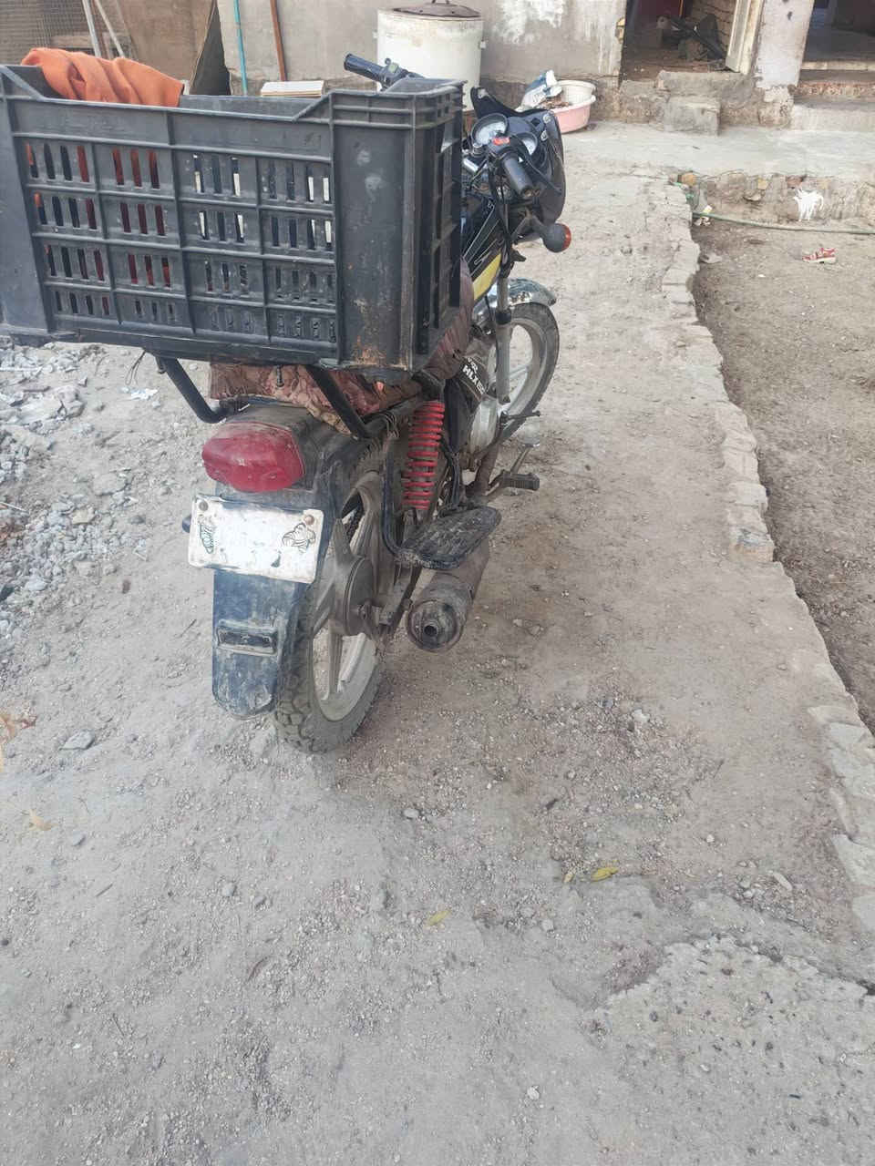 دايون هندي🇮🇳
موديل 19
أوراق اصولي
كاطعه نار ابيعها على عطلها ناقصه اشاير خلفي ودوشمه
مكاني حله كفل
***********
السعر 300 وبيها مجال
