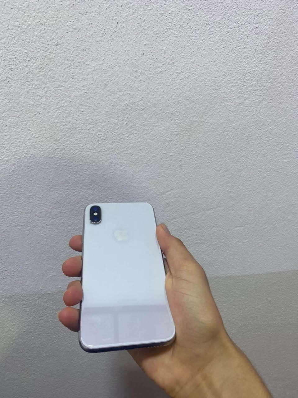 اكس عادي للبيع
ذاكره 64
بطاريه84
مستبدل شاشه بطاريه
لون ابيض 
كامرات تخبل 
نضافه فول 
سعر 90
مكاني رشيديه
رقم ***********
