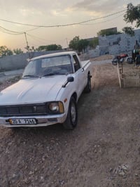 بيك اب • تويوتا • ١٩٨٠