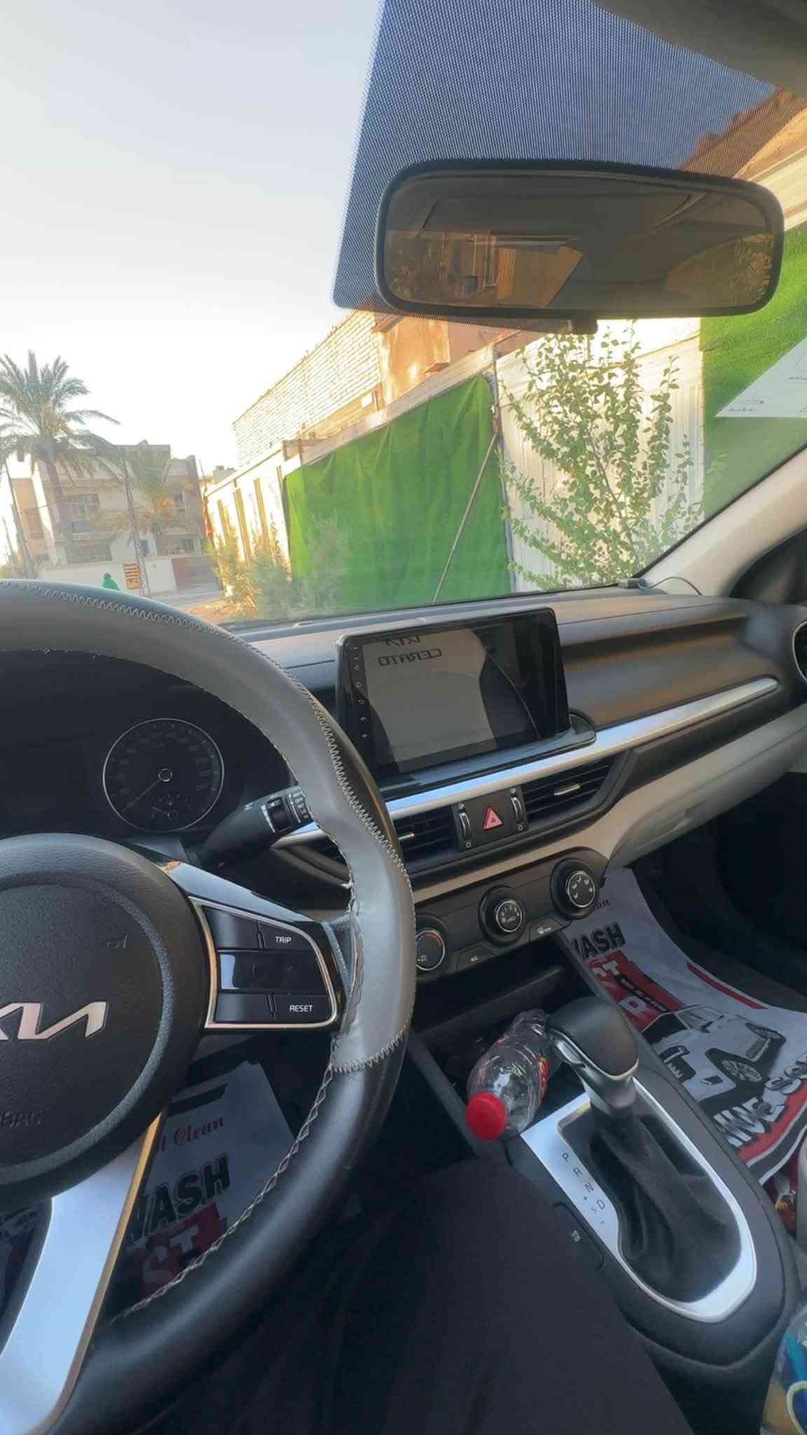 السلام عليكم كيا سيراتو خليجيه المرغوب ضمان الدوليه  وبعدهي بضمان مكفولة كفالة  موديل 2024  رقم بغداد الجديد ب اسمي السيارة تحويل مباشر  
ماشيه 30 حقيقي بعدهي ع وضع الشركة  سبيره منازل نضافة   السيارة  100‎%‎100 استخدام شخصي
 فول مواصفات السيارة
 مكينة 2000
فتحة سقف
تبريد قطعتين
امامي خلفي 
رادار امامي خلفي
مري شفط 
شاشة جبيرة
والسيارة مدوشمة 
         
مكاني بغداد البلديات  
‏***********‭ 
  *********** ‬  

السعر 180$ ‭
