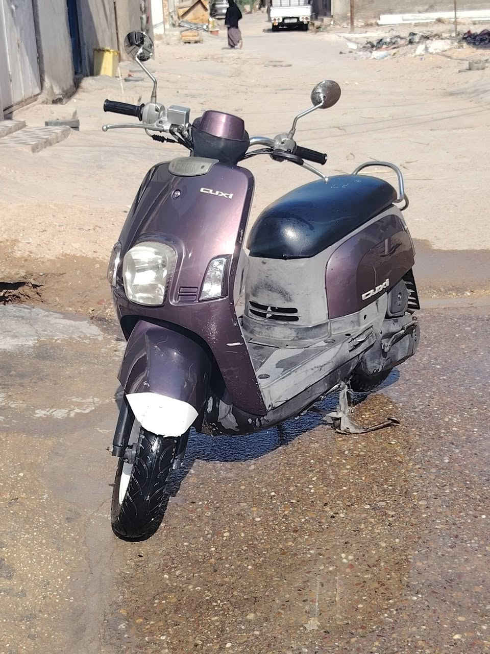 دراجه رمبه نضافه 80%100
محرك بل كارتون شلعه ومعدل         #بيع مستعجل
نقص فقط باتري 
دراجه شغاله وين ميعجبك اطلع تراي مفتوح 
*********** المحموديه
