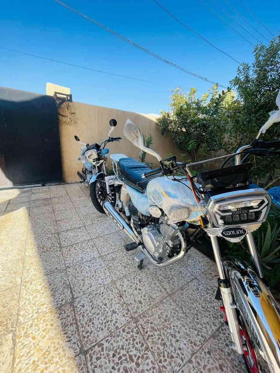 للبيع تايكر موديل 25 4 نمر زيرو زيرو مستخدم يومين فقط  مابيها اي نقص سويجين ومنفيس
لون سماءي مميز الوتي لا يصل تره صارلها يومين اخذتها بمليون و40 الما تخدمه لا يعلق رجان

سعر 950 وبي مجال حيل بسيط 

مكاني تكريت 

للاستفسار ***********

