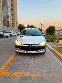 بيجو فرنسي • ٢٠٠٩ • اوتوماتيك