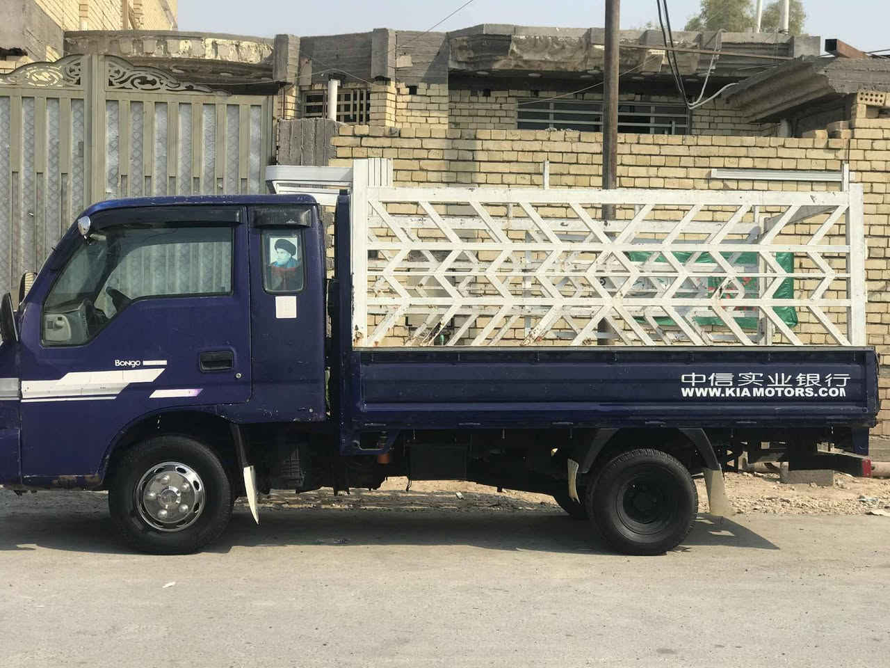 سلام عليكم
سياره كيا فنتيره ام عيون موديل ٢٠٠١ رقم بغداد  بسمي تحويل ثاني يوم كير مكينه اكسن مكفولات كشر فقط دواير تخم تاير سياره جاهزه كبل للشارع مكاني بغداد المعامل السياحي رقم الهاتف *********** مكلف بلنشر
