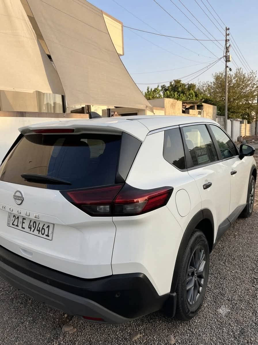 نیسان ڕۆگ nissan rogue 2023

٣ پستۆن تۆربۆ
تەنها دوو پەنجە سارد لەسەر بۆنییتی هەیە
٨٨هەزار ڕۆشتووە 
بەصمەیە
تەبرید مەرکەزییە 
تەحدید سورعەیە
ئۆتۆ هۆڵدە
٣ مۆدی لێخوڕینی هەیە sport , eco , standard
شاشەیە 
کامێرایە
برێک بەصمەیە
ئێرباگی شانی تەقیوە سیستەم دانراوەتەوە و ئیتر هیچی نەتەقیوە و دەعمی نیە و حسابی کلینی بۆ بکە سەنەویش تا ٢٠٣٠ تازەیە

١٥٦ وەرەقە و مەجاڵێکی کەم

ژمارە تەلەفۆن

***********
