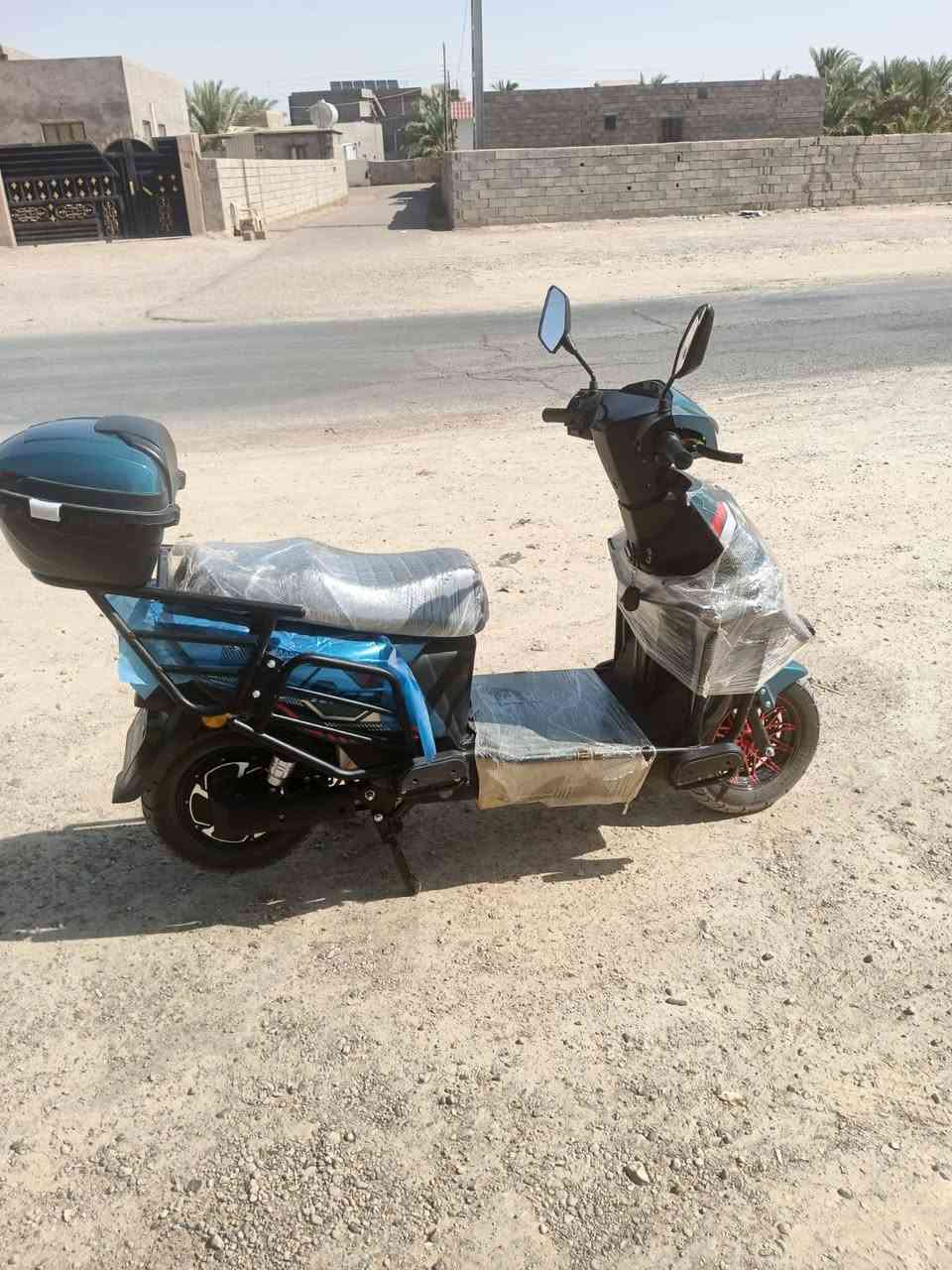 ماطور شحن للبيع شغال مابيه شي السعر 800وبيه مجال رقم الإتصال ***********
