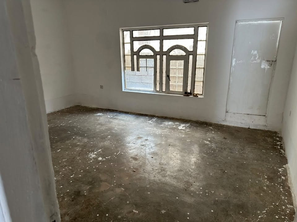 بيت للبيع ابعلي مرادزراعي على الشارع الصب ماءفول وكهرباء  زين المساحه 100 متر السعر 17 استفسار ***********
