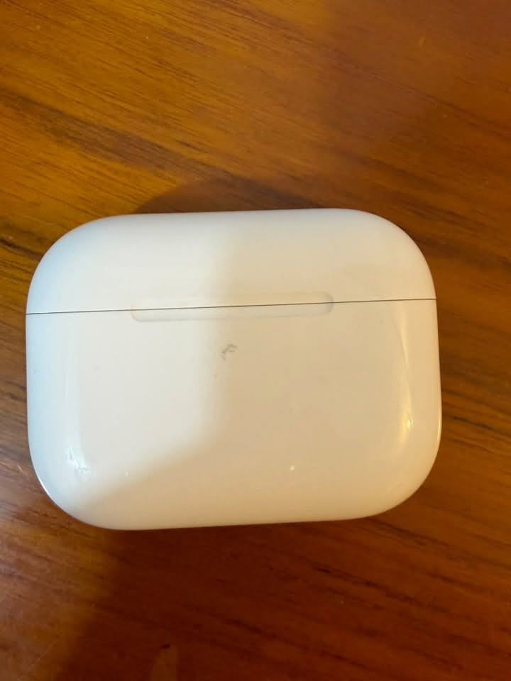 السلام عليكم
Airpods pro

الجيل الثالث بعدها بالضمان

السعر 250 الف بيها مجال ***********
