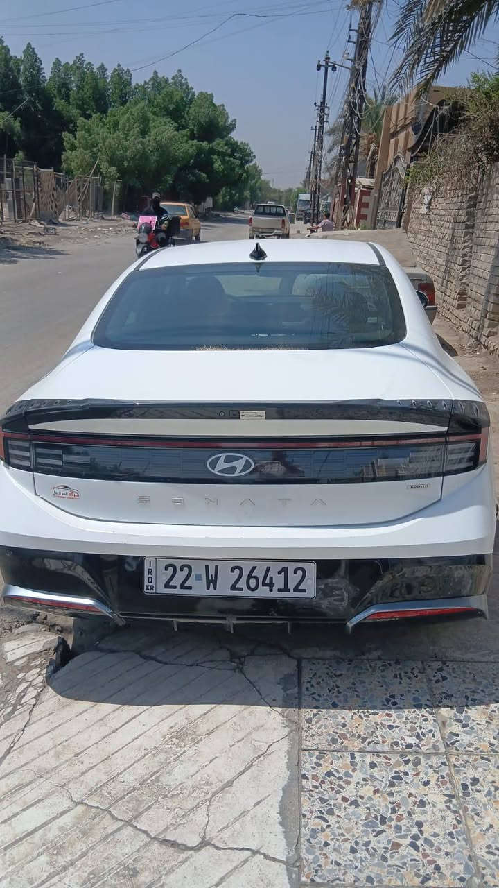 سلام عليكم سياره سوناتا هايبرد2024فول من عده الفتحه حادثه موضح كدامكم المكان بغداد السعر175وبيهة مجال رقمها اربيل جديد الاستفسار على الرقم ***********
