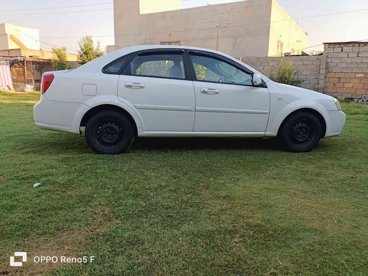 للبيع اومراوس حسب القناعة شوفرليت اوبترا لاسيتي رقم سليمانية الجديد شرط التحويل موديل،، 2007،، اوتماتيك گيرمحرك شرط فتحة بالسقف طخم تاير نظيف كهربائيات كلها شقالة صدرها وسط بيها تبديل قطع السونار مرفق بالصور سيارة نظيفة اقتصادية مال بيت، السعر،،، 65،،، بيها مجال، عليها غرامة/ 450/الف ينزل من سعرها/العنوان الشرقاط الساحل الايسر، هيجل كبير،، للاستفسار،،  ***********

نص مكتوب في الصور:
- OPPO Reno5 F