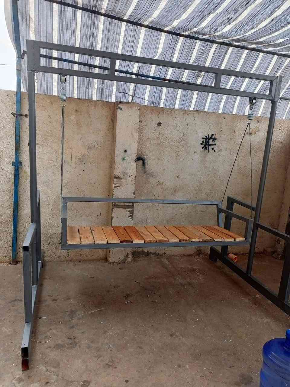 مرجوحه تسكام. تركيب سهله النقل. حديد فقيل. تحمل اوزان فقيله. سعرهه190وبيهه مجال بسيط مكاني كربلاء ***********
