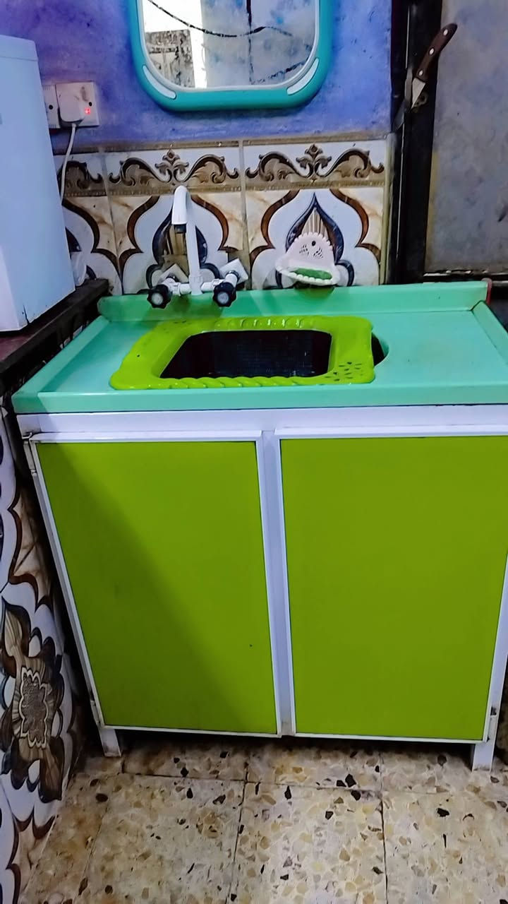كاوتر للبيع 3 قطع طول 3 متر سعر 450
تصال +964 776 274 8241
