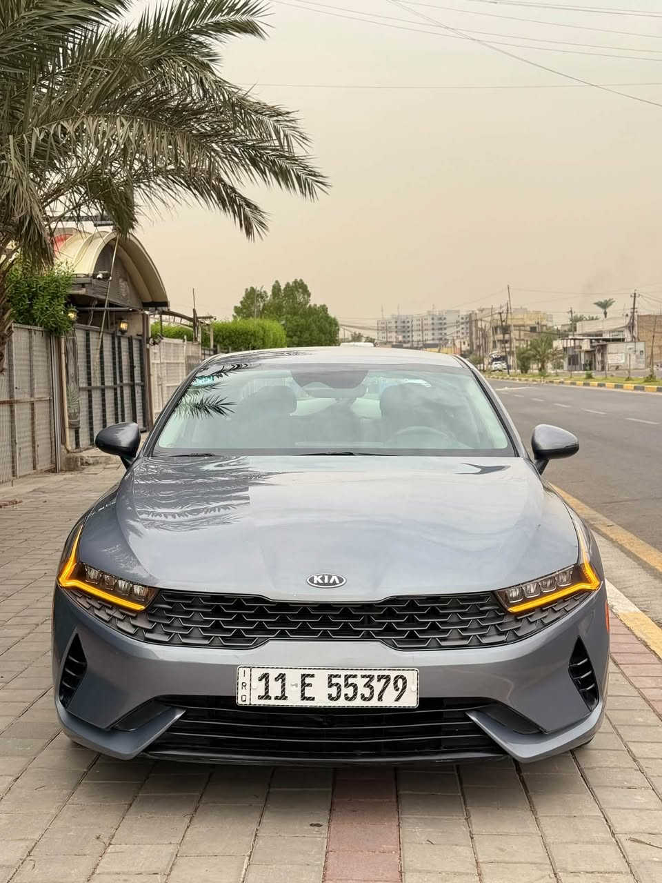 اسلام عليكم
كيا K5 موديل 2021 فئة LXS
وارد امريكي محرك 4 سلندر 1600Turbo مامفتوح
كير اوتوماتيك وعادي 5 أنظمة قيادة
صور الحادث مرفقه بل منشور + بلعراق صار بيها صبغ باب خلفي صبغ فقط بدون ايرباك 
رقم بغداد دولي رقم وهزة وسنويه جديدة بأسمي شرط التحويل كير محرك مكفول تبريد ثلج تخم تاير جديد صدر امامي خلفي بحاله ممتازه 

المواصفات:
بصمه تشغيل عن بعد هندبريك بصمة اوتو هولد
رادار امامي رادار جانبي
نظام الفرمله التلقائيه
نظام التنبيه خروج عن المسار نقط عمياء مثبت سرعه
مانع انزلاق حساس اطارات
لايت زينون 4 عدسات
ليد امامي خلفي
شاشة كبيرة كاميرا دوارة حساسات باقي الموصفات معروفه 
الرقم للأستفسار : ‭***********‬
السعر : 125 وبيها مجال 
العنوان : بغداد
