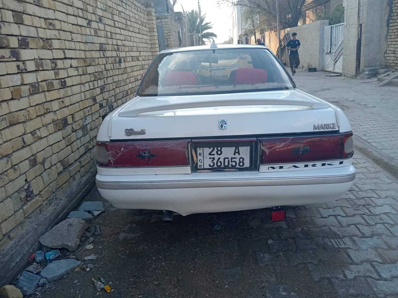 السلام عليكم
سياره للبيع مارك كصيف 
سياره كفاله عامه كير مكينه حداديه  
كهربائيات كلهه شغاله 
رقم انكليزي نجف بسمنه  تحويل مباشر 
سعر 50وبيهه مجال 
الستفسار التصال ***********
