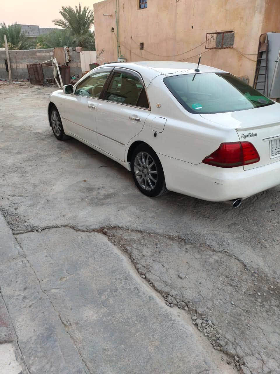 سلام عليكم 
شاهينه للبيع فقط 
مكفوله كفاله عامه 
تسجيل جديد قرار 48 رقم بصره بأسمي تحويل ثاني يوم 
فول واحد عل واحد 
لون ابيضّ صدفي 
٣دكم 
فتحه سلايت 
٣ قطع تبريد 
جلد بيجي 
كرستال اصل 
شاصي82 
برده خلفيه 
كشنات كهربائيه 
سترين كهربائي 
تحوير نجف 
حجر بيئه )
تبريد ثلج 
سياره جاهزه باقي تفاصيل خاص 
مكان السياره بصره
السعر اتصل وتدلل 
***********
