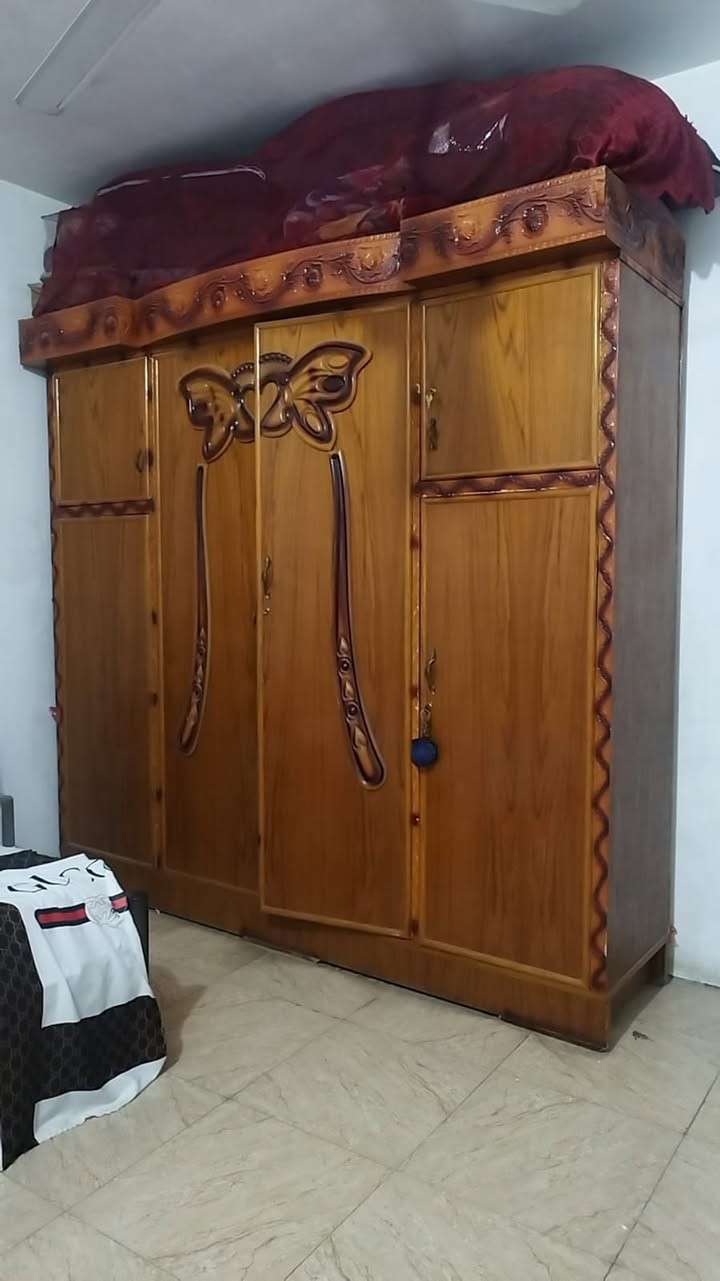 كنتور ٤بيبان • نضيف • بيع مستعجل