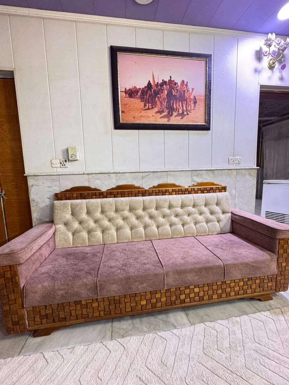 السلام عليكم
طخم لبيع  7 قطع تفصال عراقي شغل درجه أولى  بعدة جديد 
وياة 6 طبلات خشب لأستفسار اتصل على رقم او خاص 
***********
