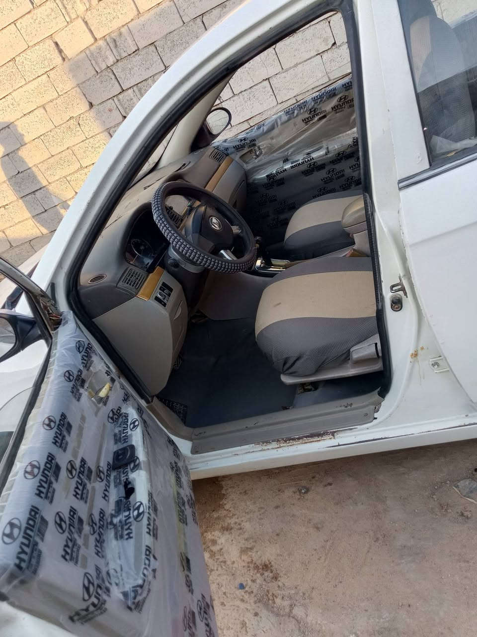 سلام عليكم ليفان 620 موديل 11 سياره جهازه بس جاملخ مبدل بيه سياره حلوه ما ناقصه شي كبل لشارع سعر 39 وبيه مجال الطيبين مكان الديوانية قضاه دغاره الرقم ***********
