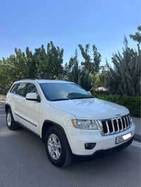 لاريدو • ٢٠١١ • بدون بوية