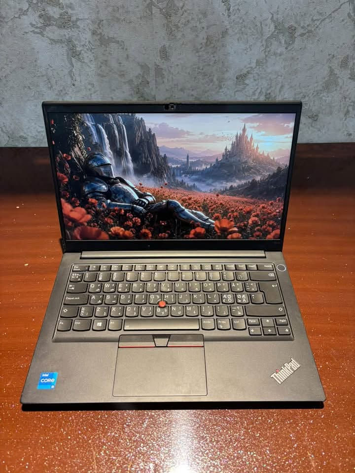 🚀 لا تفوّت الفرصة! إبداع بلا حدود مع Lenovo ThinkPad E14 💻✨
جاهز ترفع إنتاجيتك وتنجز مهامك بكل قوة وسلاسة؟ جبنالكم جهاز الأحلام بمواصفات خارقة ونظافة ممتازة!
📌 تفاصيل الجهاز:
 ⚡ المعالج: Core i5 (الجيل 11) لأداء سريع ومستقر.  
 🧠 الذاكرة العشوائية (RAM): 8GB DDR4 لمهام متعددة بدون تقطيع.  
 🖥️ الشاشة: 14 بوصة بدقة (FHD) لتجربة مشاهدة مذهلة وواضحة.  
 🎨 كرت الشاشة: Intel Iris Xe Graphics للرسومات والتصميم الخفيف.  
 ✨ الحالة: نظافة تامة، جهاز (يلق لق) وبحالة ممتازة جداً!  
💵 السعر المفاجأة:
 390 فقط! فرصة لا تتكرر مقابل هذا الأداء العالي.
*********** الموقع بغداد ويتوفر توصيل موجودين واتساب
