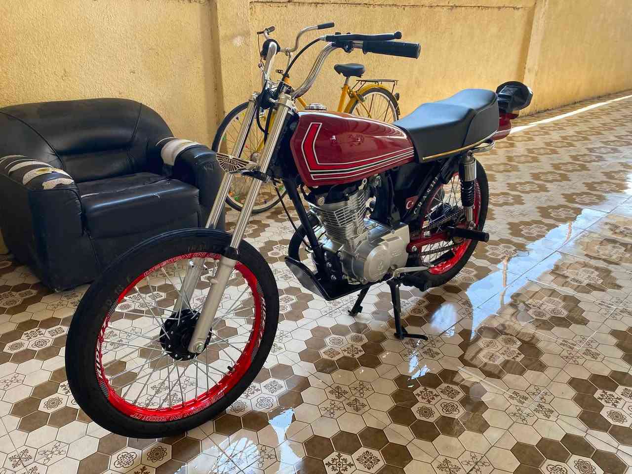 سلام عليكم دراجه سيجي ناما تعمير جديد صالها شهر من اتعمرت اوراق سكنر جديده كلش مكانها بصره خور الزبير السعر ٩٠٠ وبيها مجال بسيط كلش *********** واتساب
