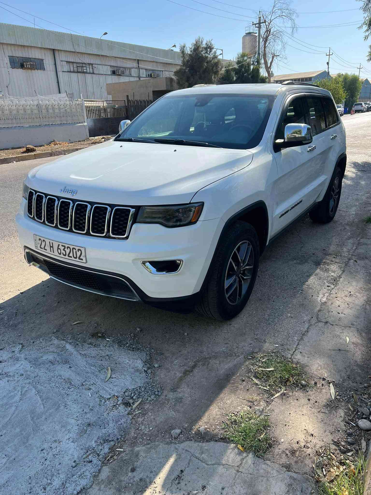 جيب كراند شيروكي موديل 2019 وارد أمريكي كلين بدون سبغ مصفات لمتد بي اقل من شبر بيديار ماشي 58مايل موكان أربيل (***********)سعر 235مجال
