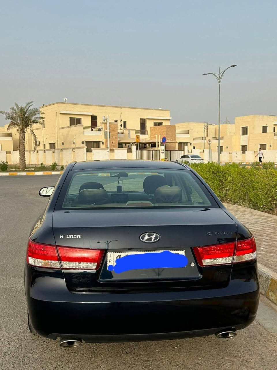 شعندك مراوس محرك اقل نزل سوناتا محرك ٣٣٠٠ موديل ٦ لون نيلي لَلامع قطعتين بدون دواخل 
ضمان يوم كامل ***********
