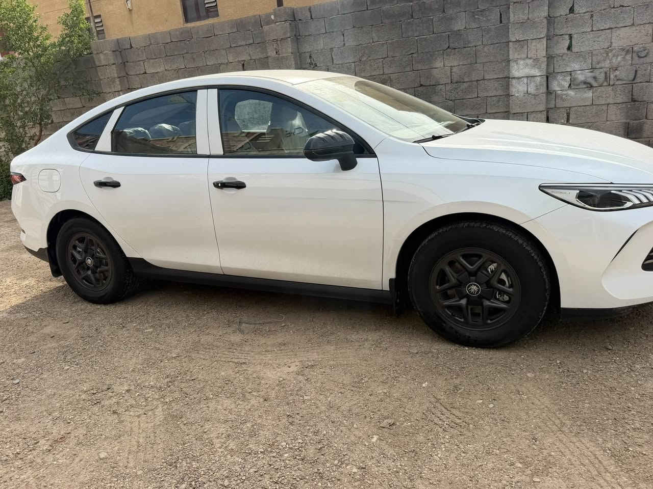 هايبرد PHEV • ٢٠٢٥ • ٢٠ ألف كم