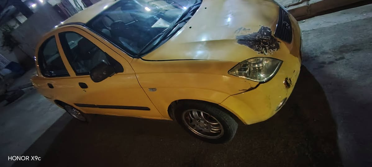 سلام عليكم سياره طيبة للبيع موديل ١٦ سياره نظيفة كير ومحرك وتبريد وكهربائيات شغالة سياره بس بدية رايدلة ترتيب سياره بية بس باب ودسة مبدلات عاضة ب٢٠ وبية مجال ماقصر علية هي وغرامة عنواني بغداد القاهرة هذا رقم ***********
