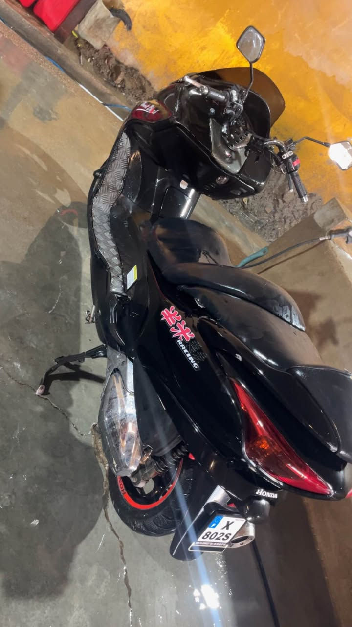 فورزا 08محرك مامفتوح بصمة فول فول كير عادي سبورت اوتو تايرات جديد كهربائية كامل شغال سعر مليون ومية بيها مجال مكاني كركوك *********** كركوك, العراق
