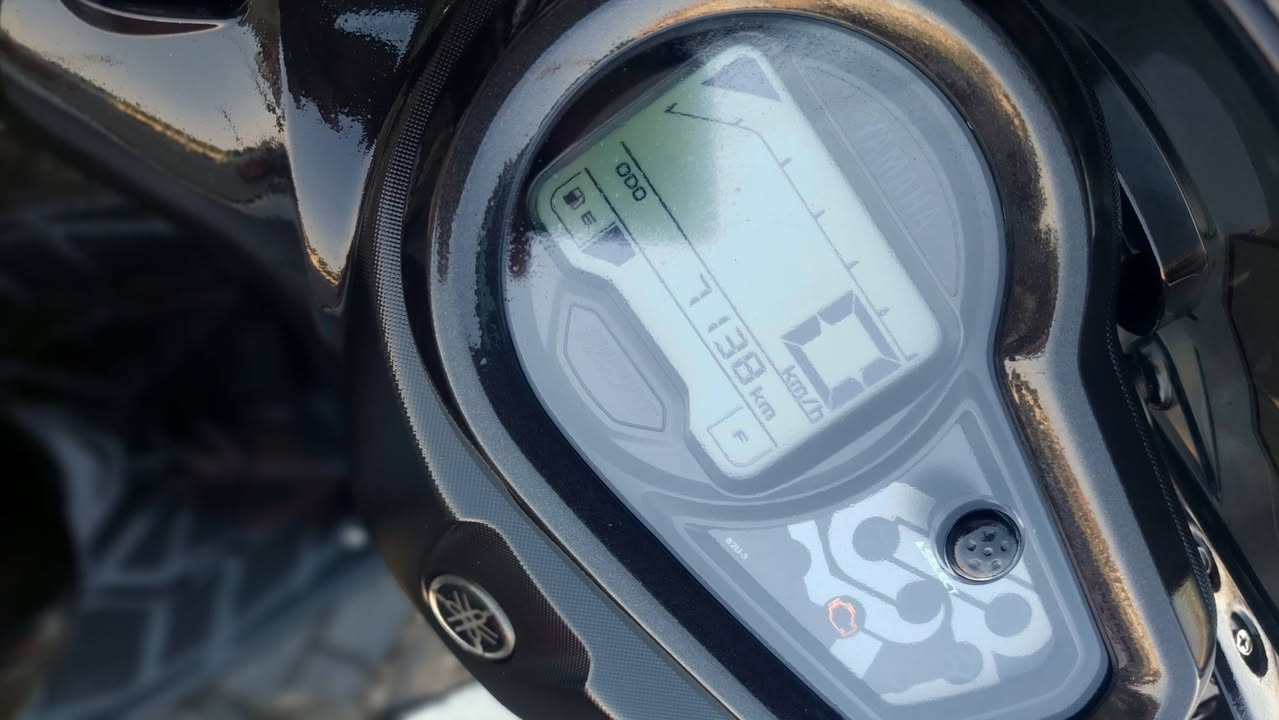 الهم صلى على محمد وال محمد
#أكسبلور #سماوه
⭕️YAMAHA  ZR2022

‎
‏‎
دراجه مرقم لوحه وسنويه 2022.
 ستخدام نظيف بحالة الوكاله مكفوله من الزلخ 

متوفر بيع وشراء..>>ومراوس..>اقصاد ماستر رافدين
>العنوان حي الصدر قرب فلكة الساعه مقابيل المدراس

[معرض سيف_ جمال] ***********۔✅️🩷
⭕️YAMAHA  ZR 2022

‎
‏‎
