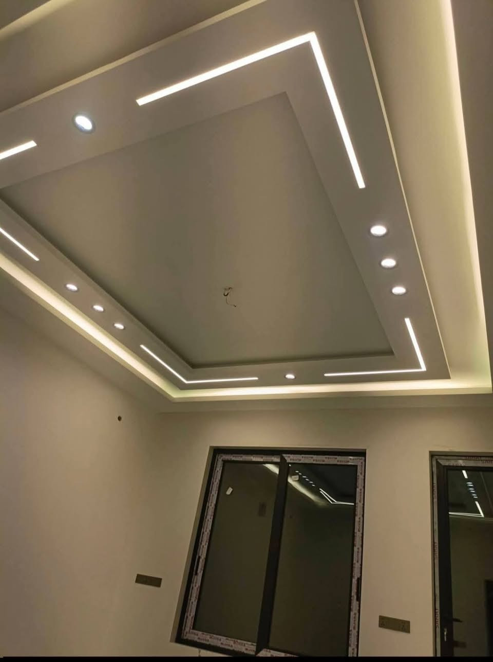 أكيد حبيبي  هذا النص مرتب للإعلان⚡:
***********⚡
⚡ أمير الكهربائي ⚡
📍 النجف – كهرباء
📞 ***********⚡
🔧 تمديد كهرباء للبيوت الجديدة⚡
💡 صيانة الأعطال الكهربائية⚡
💡 تركيب الإنارة والأفياش⚡
❄️ تركيب السبلتات⚡
🌀 تركيب المراوح⚡
⚡ تركيب لوحات التوزيع⚡
