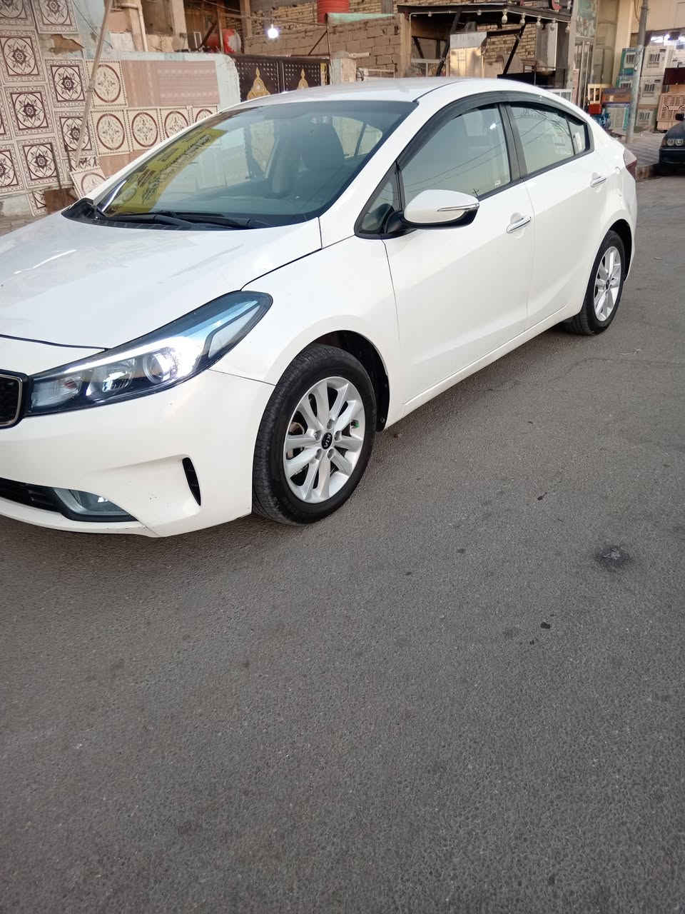يالله بيع سريع 

سلام عليكم سيراتو خليجي  بدون قطره صبغ فقط بارد موديل 2017 رقم بغداد انكليزي تحويل مباشر سنويه ل 31 اصدار جديد هزه جديده 
مواصفات
مري شفط
اشاره بالمري
مكينه 1600 دوش
دواخل لونين
شاشه جبيره
كامره دواره خلفيه
حاكية إتصال
تحكم ستيرن جهتين السعر 128 وبيهه مجال 
بلاجكتور
لد نهاري أمامي
خمسه ويل كب كروم
حافضه نضارات
يدات نيكل
السياره استخدام شخصي مكينه كير صدر أمامي خلفي على وضع الشركه للاستفسار الاتصال على الرقم ***********
