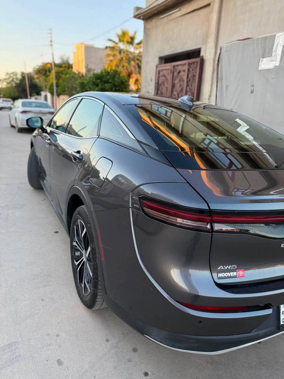 TOYOTA CROWN 2023 Limited 
‎تويوتا كراون 2023 لمتد 
#بسعر كامري
‎واحد ع واحد
‎بصمة
‎نظام المفتاح الذكي
‎تبريد-تدفئة المقاعد
‎شاشة كاربلي
‎مثبت السرعة
‎شاحن لاسلكية
لايت ليد
‎سقف بانوراما 
‎رادار ٣٦٠ درجة
‎مستشعر وقوف
‎إغلاق الأبواب الناعم
‎لوحة قيادة الكتروني 
‎مانع للانزلاق 
‎هاند بريك بصمة 
‎اوتو هولد 
‎سماعة JBL🔊
‎تبريد مركزي

الضررها فقط البنيد صبغ 
ارباك بس سترين طاك راجينا سيستم 
و بين باب و جاملغ  سكن تعديل بارد
صورة الحادث موجود 
ملاحظة/ فقط راس شاصي بيها 
سيارة رقم كركوك مشروع وطني 
تحويل ثاني يوم 
السعر 142 و مجال 

***********
واتس اب كركوك, العراق
